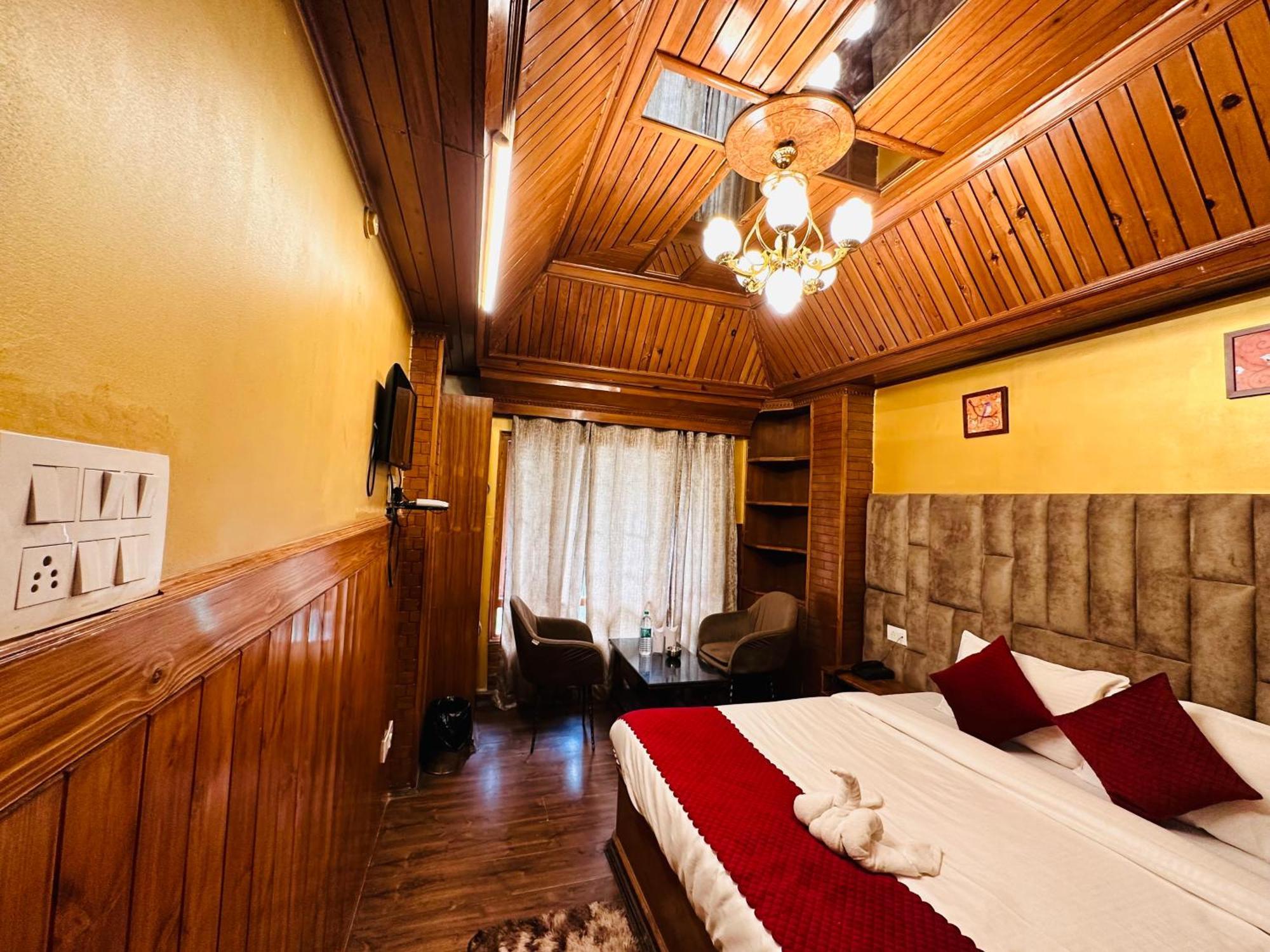 Hotel Avalanche Shimla Exterior foto